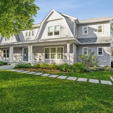 Villa Hampton Luxury Estate - New Construction Luxury Retreat In Southamptons